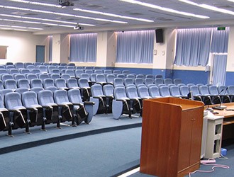 开云体育集团公司环境与团队